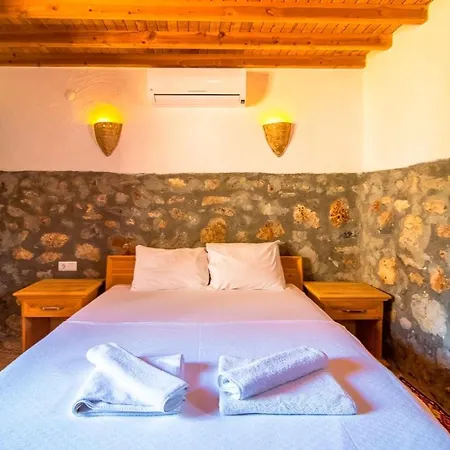 וילה Stone With Private Pool In A Secluded Area In פאטהיה