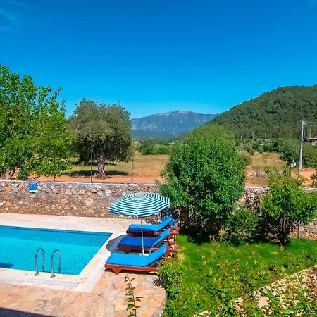 וילה Stone With Private Pool In A Secluded Area In *