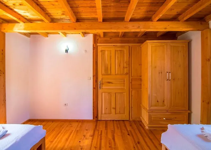 Villa Stone With Private Pool In A Secluded Area In